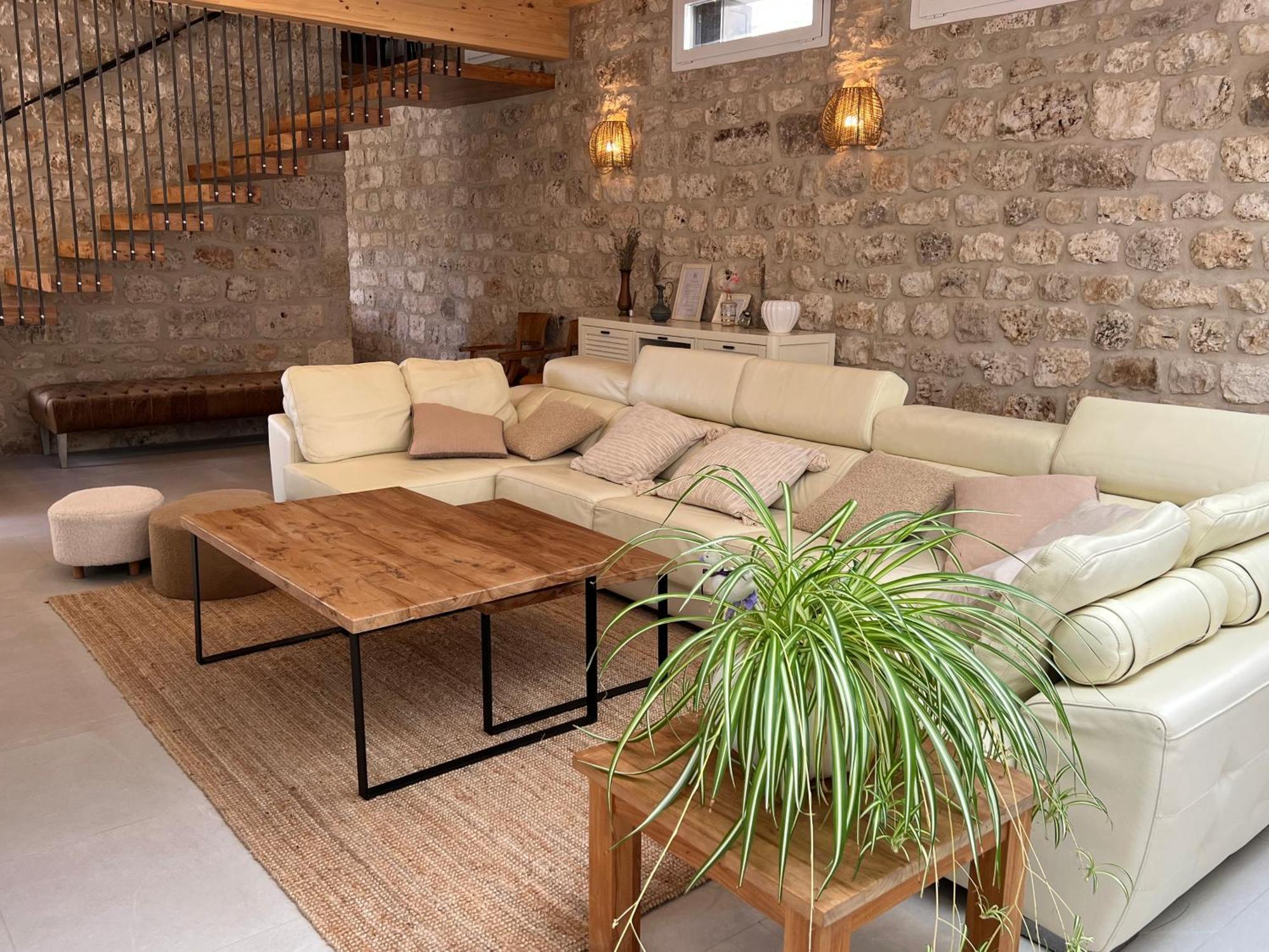 El Pecu Casa Rural Starfamiliar Bustillo Del Paramo Экстерьер фото