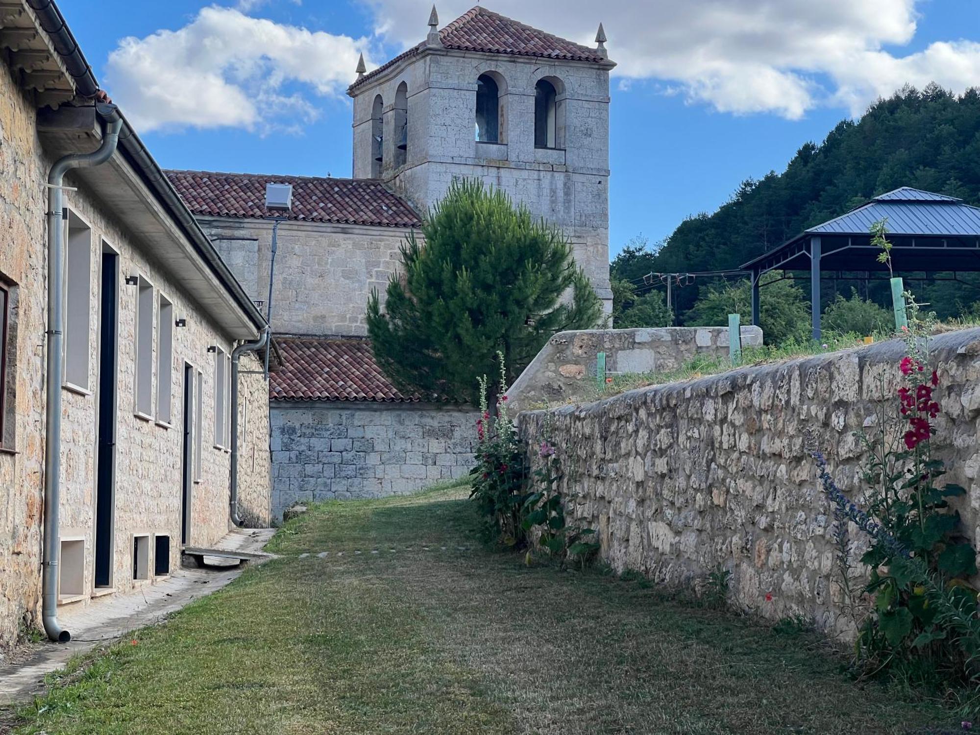 El Pecu Casa Rural Starfamiliar Bustillo Del Paramo Экстерьер фото